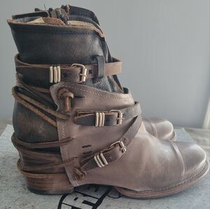 Freebird By Steven CRUE Leather Boots 7 Like New!